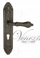 Дверная ручка на планке Venezia Monte Cristo CYL под цилиндр PL90 (ант. серебро)