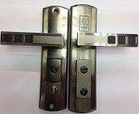 Дверная ручка на планке Master Lock Кватро (автомат) ML-300 правая