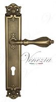 Дверная ручка на планке Venezia Anafesto CYL под цилиндр PL97 (матовая бронза)