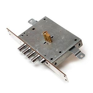 Врезной замок Mottura-85.971 (D-правый); ?>