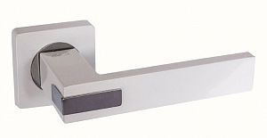 Дверная ручка CdeB мод. 453 PWH/CP (белая/хром блестящий); ?>