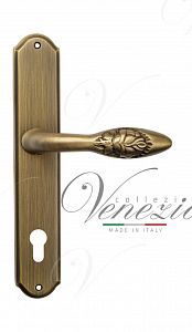 Дверная ручка на планке Venezia Casanova CYL под цилиндр PL02 (матовая бронза); ?>