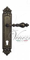 Дверная ручка на планке Venezia Gifestion CYL под цилиндр PL96 (ант. бронза)