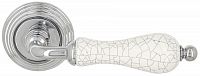 Дверная ручка Extreza DANA CRACKLE (Дана кракле) 306 на розетке R05 полированный хром F04
